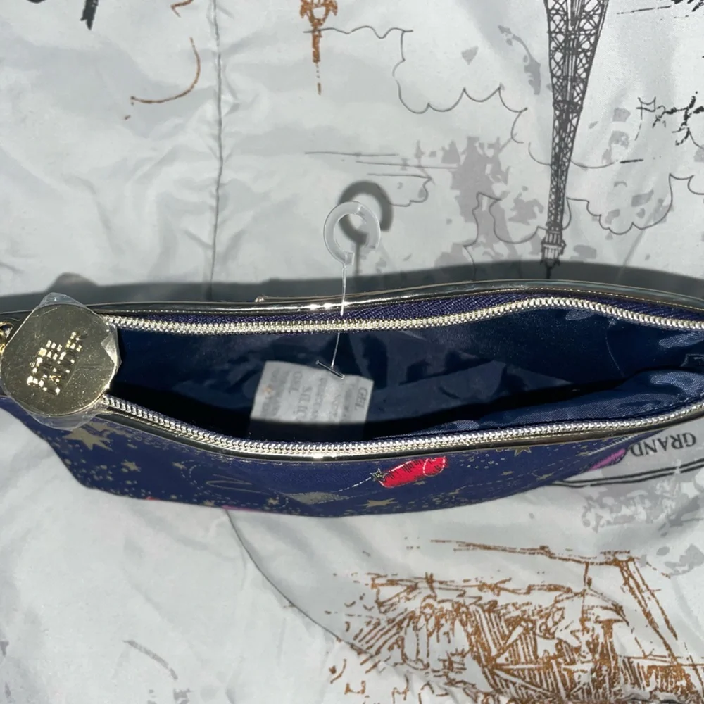 Estee Lauder Makeup Bag - Picture 3 of 3